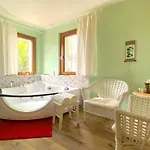 Gospodarstwo wiejskie Casale Casini Soccorso, Residenza Di Campagna *