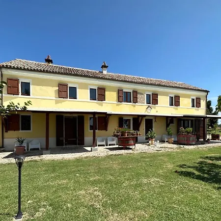 Casale Casini Soccorso Летний дом Сенигаллия