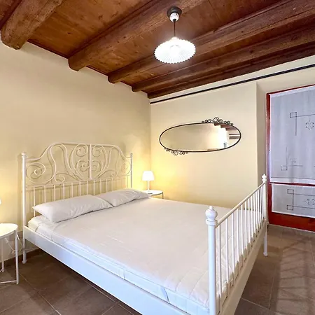 Casale Casini Soccorso, Residenza Di Campagna בית כפרי סניגליה